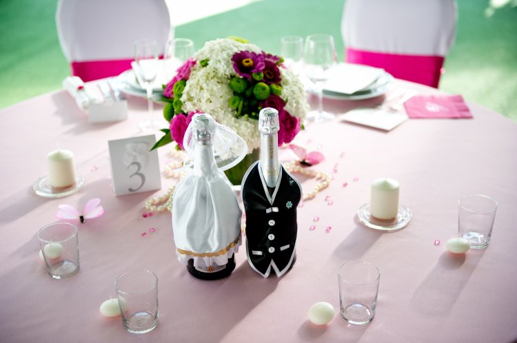 Свадебное шампанское в стиле жених и невеста