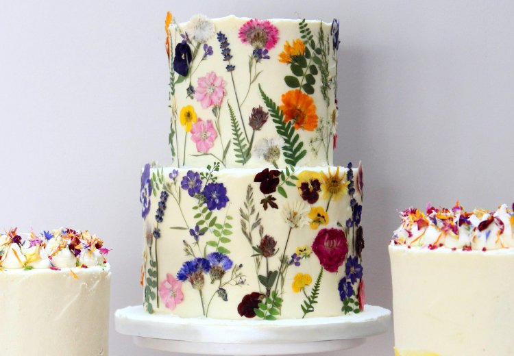 «Свежие» идеи свадебного торта