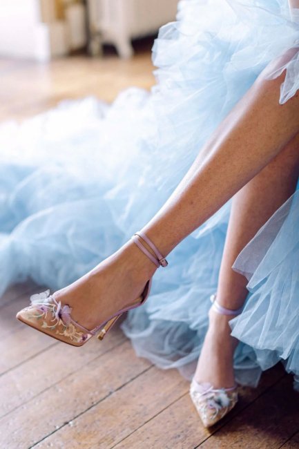 Свадебная обувь 2024 с цветочными мотивами