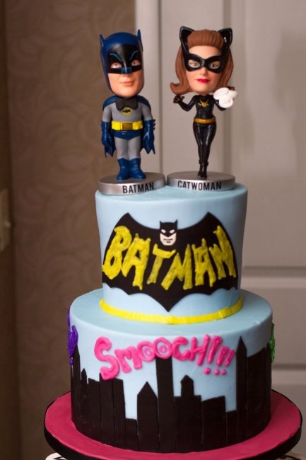 Свадебный торт в стиле Бэтмен