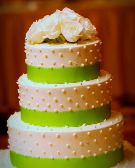 В свадебный торт могут положить кольцо