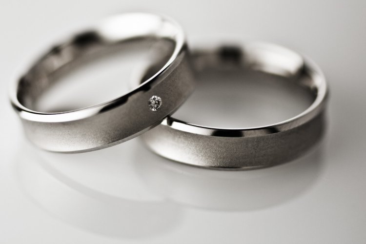 Стильные кольца на свадьбу