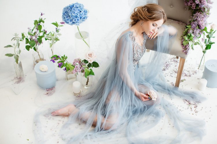 Как выбрать будуарные платья для утра невесты