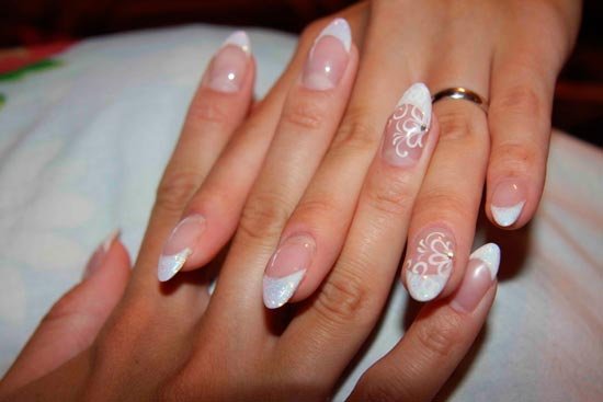 Красивые нарощенные ногти для невесты