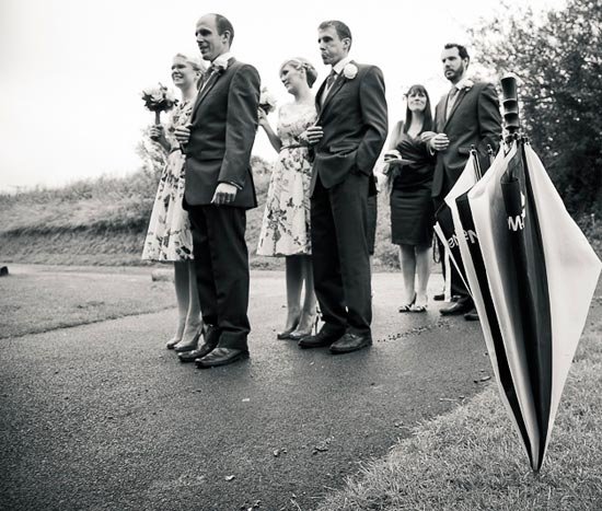 Свадебная фотосъемка с зонтом-тростью