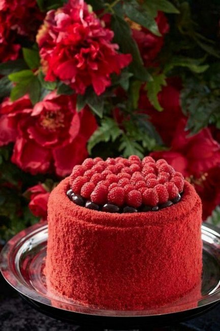 Свадебный торт для свадьбы в красном цвете