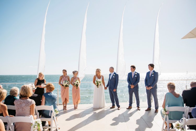 Свадьба на море