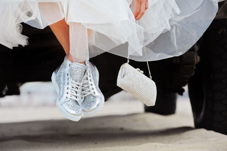 Свадебная обувь с деталями
