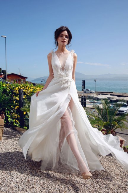 Пляжное свадебное платье в стиле бохо