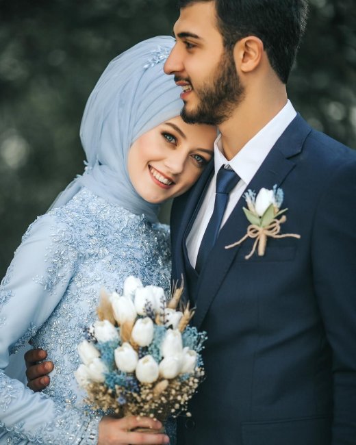 Голубое платье арабской невесты