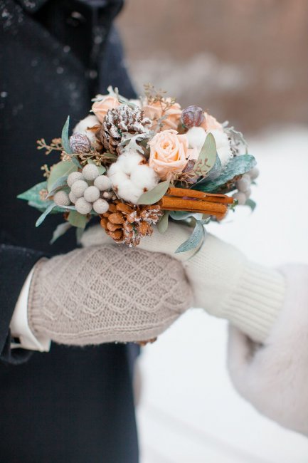 Зимний свадебный букет