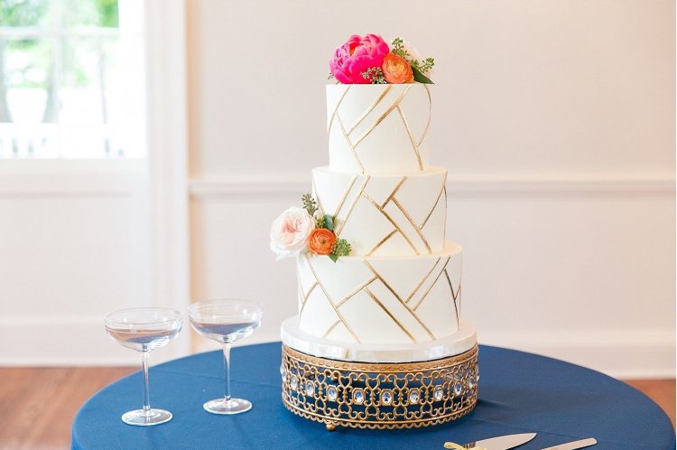 Свадебный торт в стиле геометрия