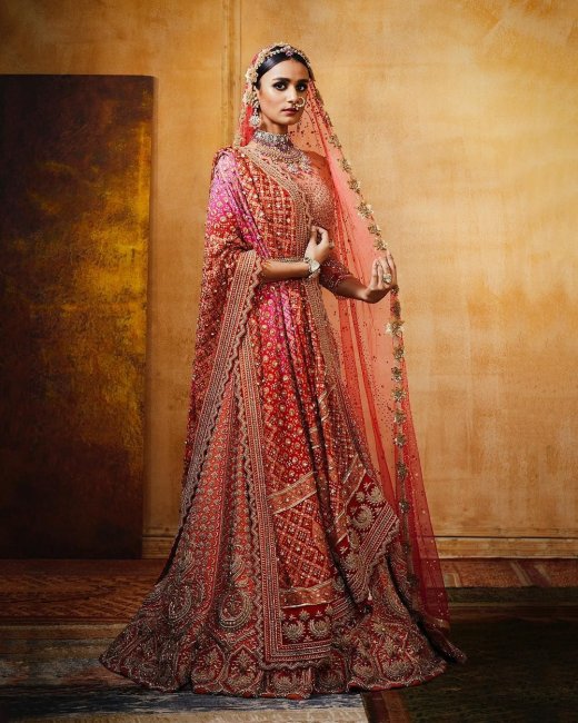 Индийское свадебное платье
