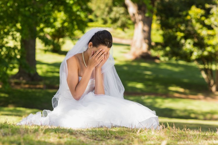 В Китае невеста плачет за 30 дней до свадьбы