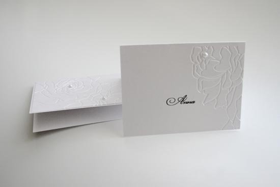 Именные карточки в белом цвете