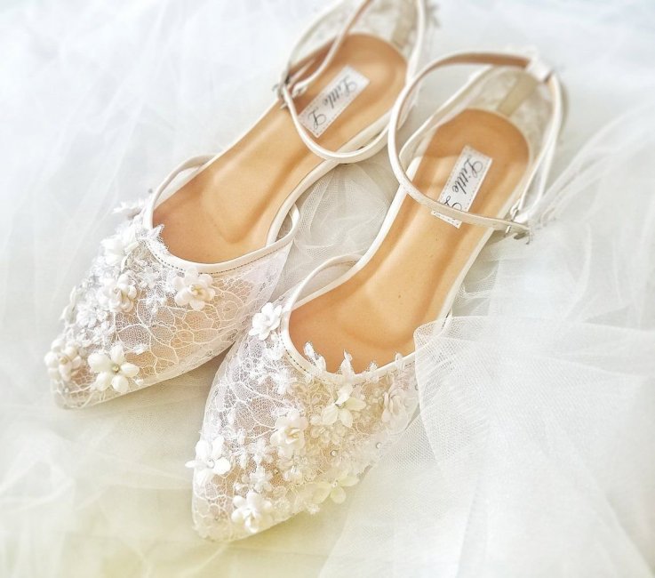 Свадебные туфли с цветочным кружевом