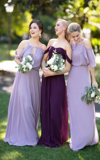 Подружки невесты в лиловом и лавандовом цвете
