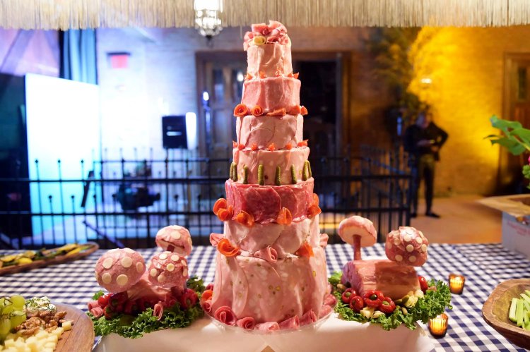 Несладкий торт на свадьбу