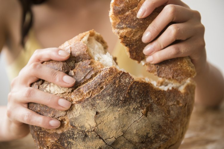 Разламывание хлеба