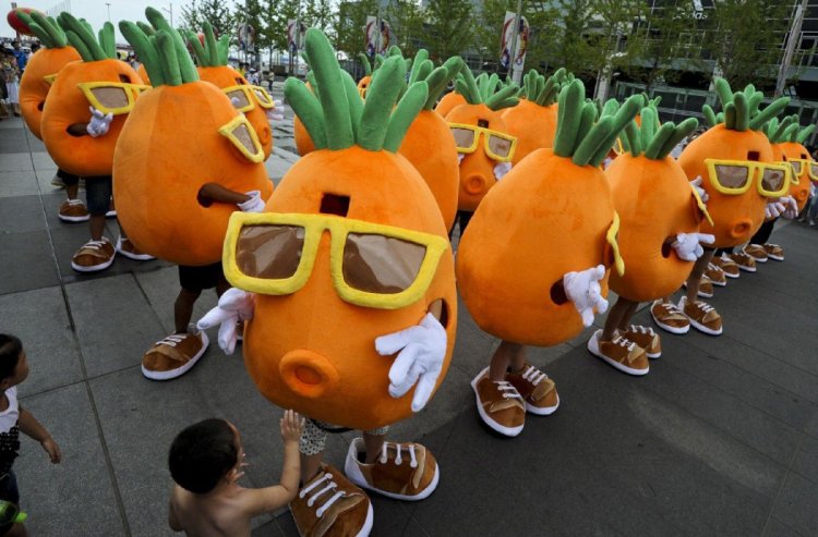 Флешмоб танцующих морковок