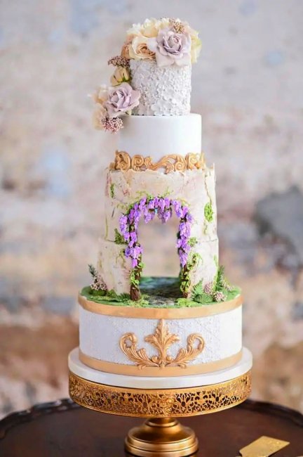 Свадебный торт в стиле Бриджертоны