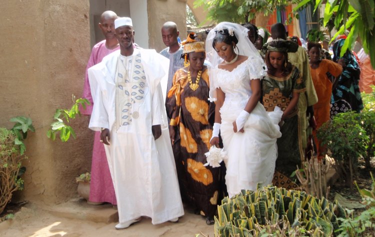 Первая брачная ночь в племенах Африки