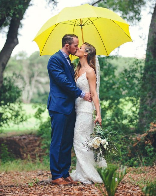 Свадебная фотосессия под дождем