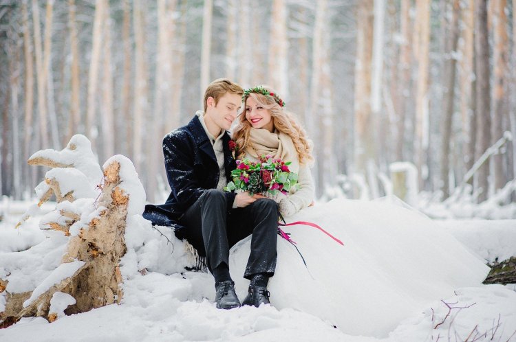 Лучшие идеи для зимних свадебных фото