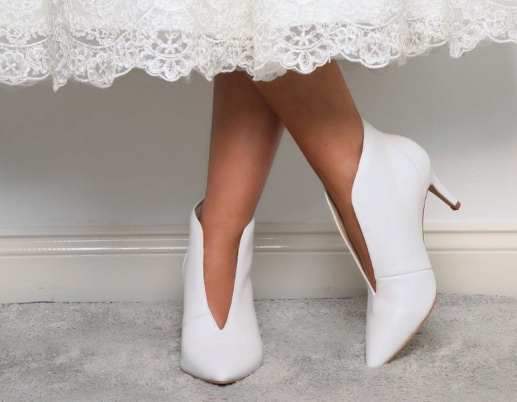 Выбор обуви на зимнюю свадьбу