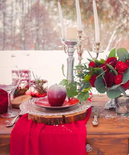 Зимние фрукты и ягоды в свадебном декоре