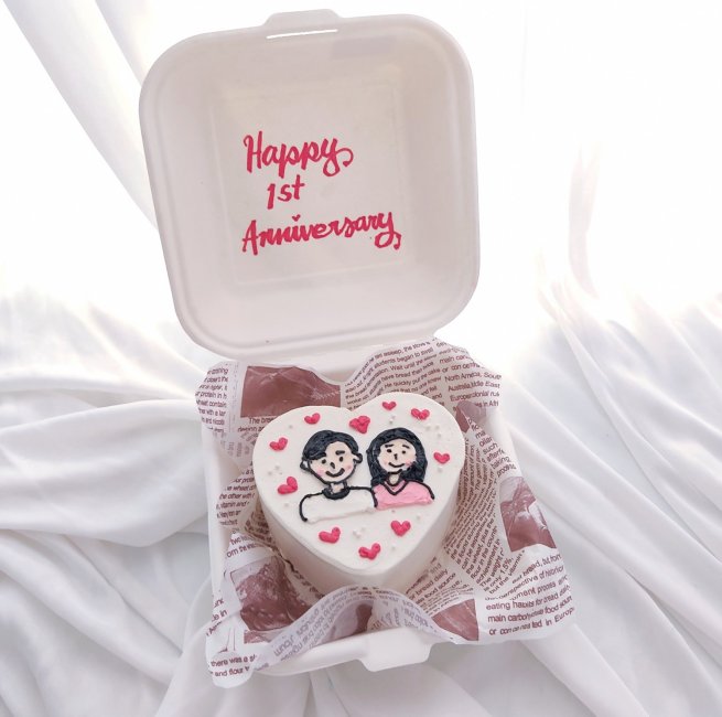 Бенто торт на годовщину свадьбы с портретом супругов