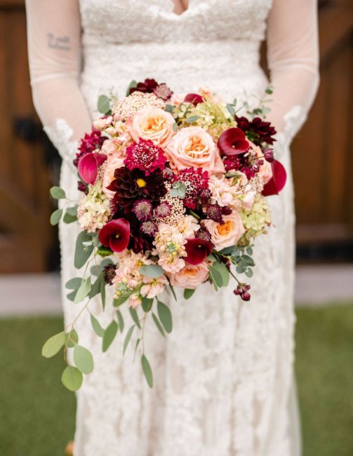 Букет невесты с цветами