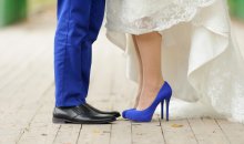 Прочитать статью: Цветные свадебные туфли – стильная обувь для невесты