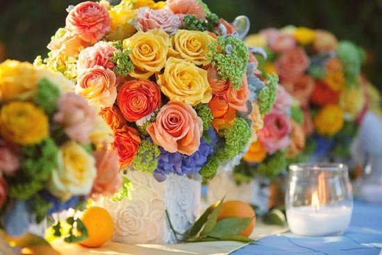 Оформление летней свадьбы в оранжево-желтых цветах