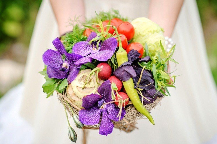 Букет невесты с овощами