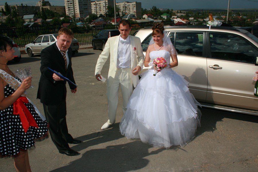 Ведущий на свадьбу, юбилей,выпускной в Саратове
