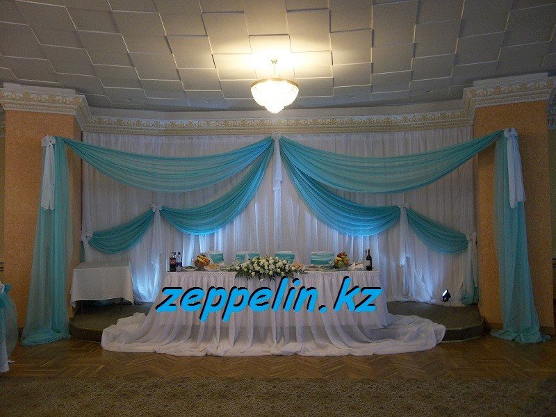 Оформление свадебных мероприятий, живыми цветами, воздушными шарами, украшение тканью и другими деко