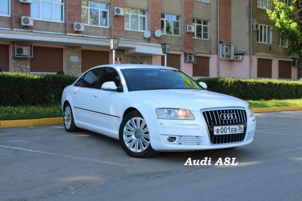Audi A8L бел 2009г