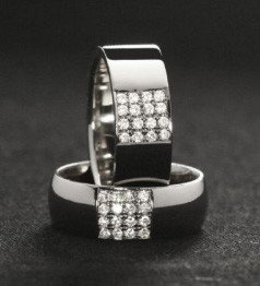 Обручальные кольца из белого золота с бриллиантами
