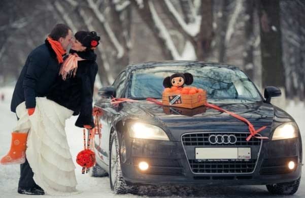 zimnjaya-svadba-v-orangevom
