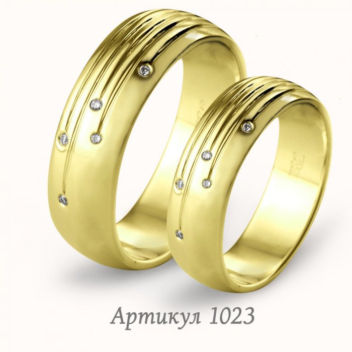 Эти кольца обладают удивительно мягкими формами. Стильные и необычайно красивые кольца.