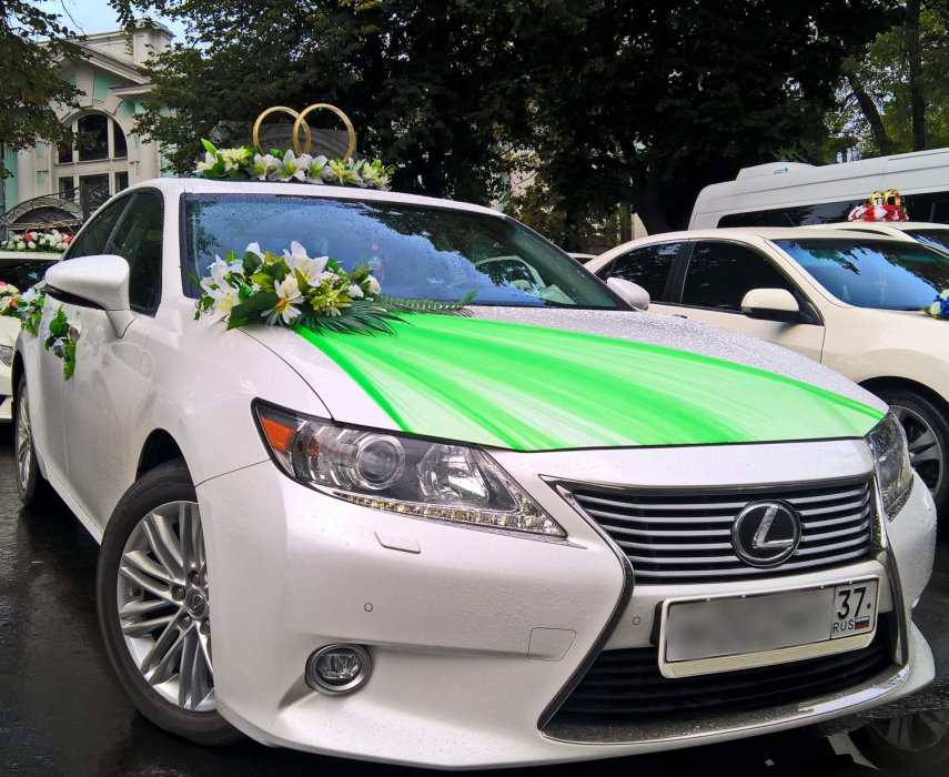 Машины на свадьбу Lexus Es 250.