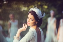 Перейти в фотоальбом: Свадьба в стиле "Лебединое озеро" от агентства "iMarry"