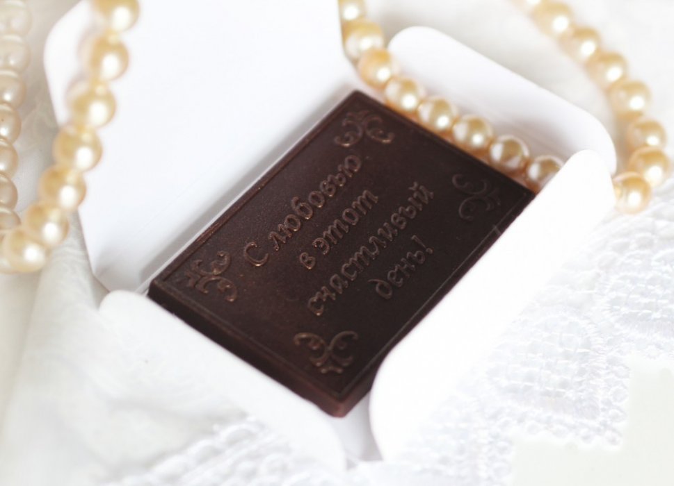 Изумительные шоколадные бонбоньерки для ваших гостей из вкуснейшего бельгийского шоколада.