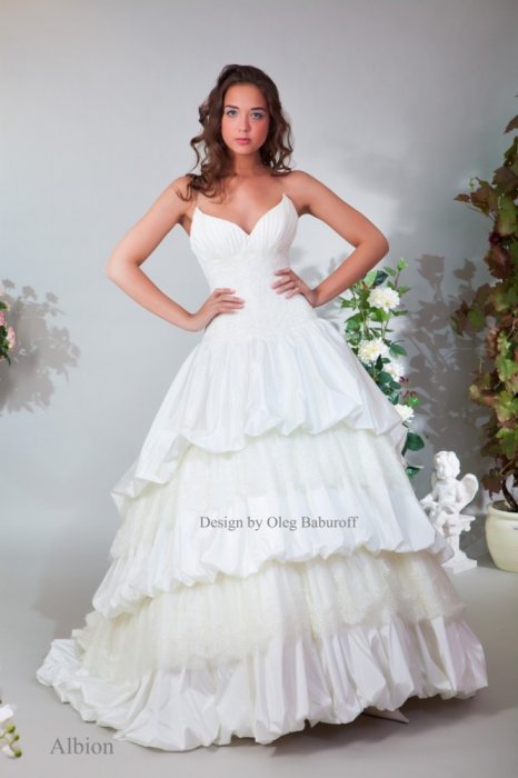 Свадебное платье Альбион (Олег Бабуров) Цена: 34950 руб. Могут быть добавлены бретели.