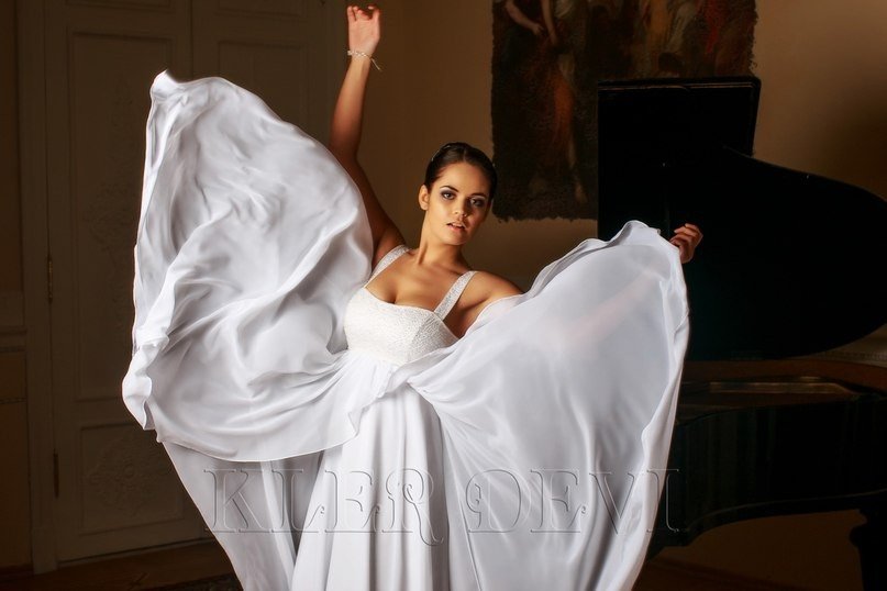 Свадебное платье Валенсия (Клер Деви) Цена 18500 руб. Платье в стиле ампир из мультишифона. Широкие 