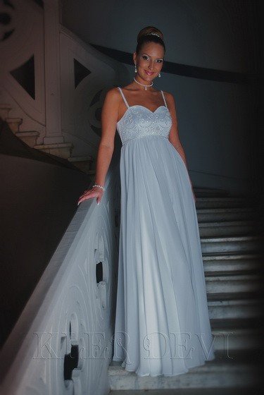Свадебное платье Ариана(Клер Деви) Цена 17500 руб. Атласный лиф и бретели расшиты вручную бисером и 