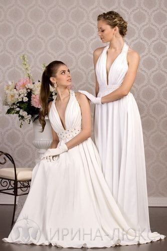 Свадебное платье Глория. Цена 21.500 руб Ткань-шифон. Фасон платья подходит для будущей мамы!