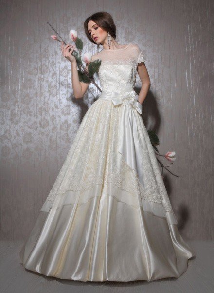Свадебное платье Эмма. Цена 41.500 руб. Цвет- молочный.